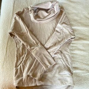 Lululemon Women’s Pull Over